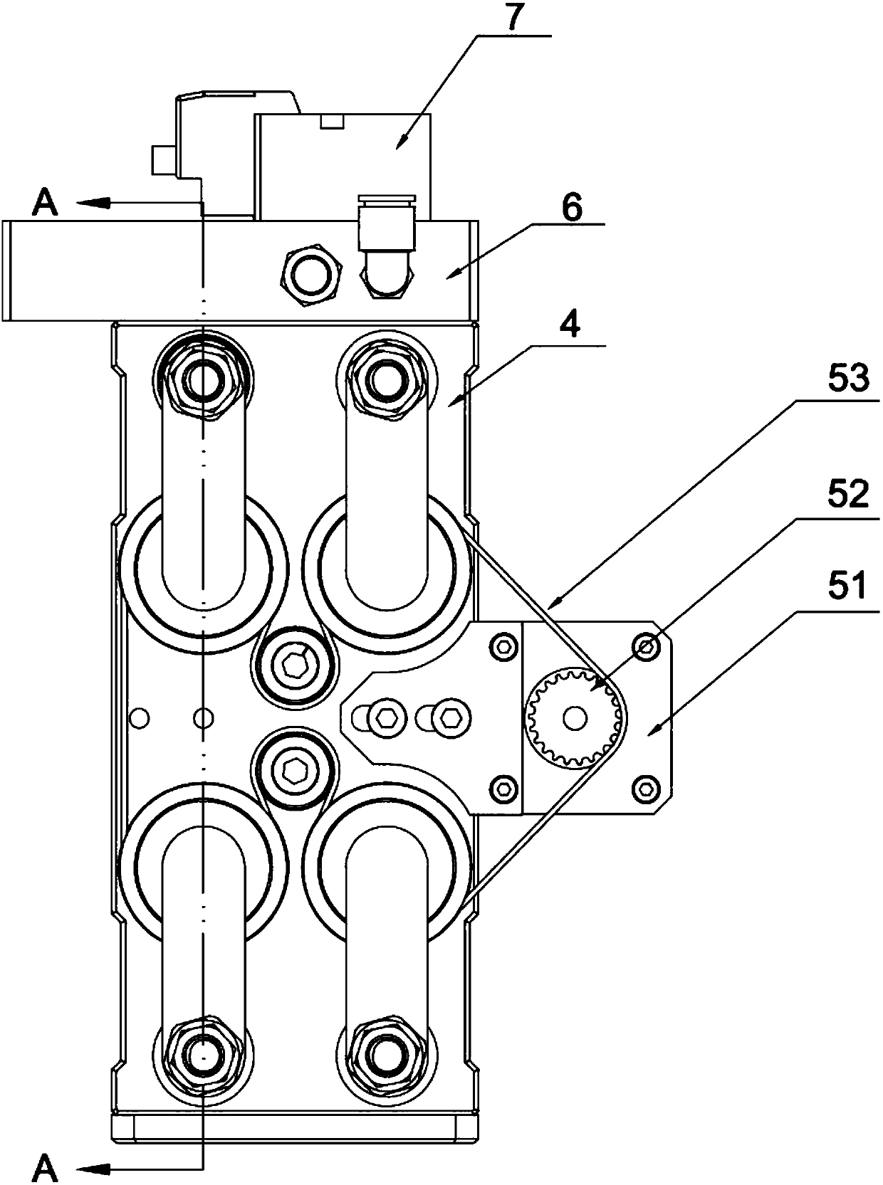 Punching device and multi-station punching machine