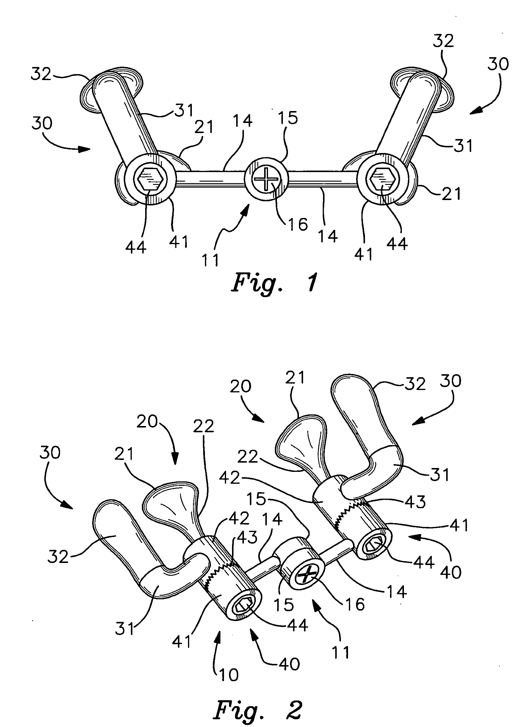 Dynamic nasal molding device