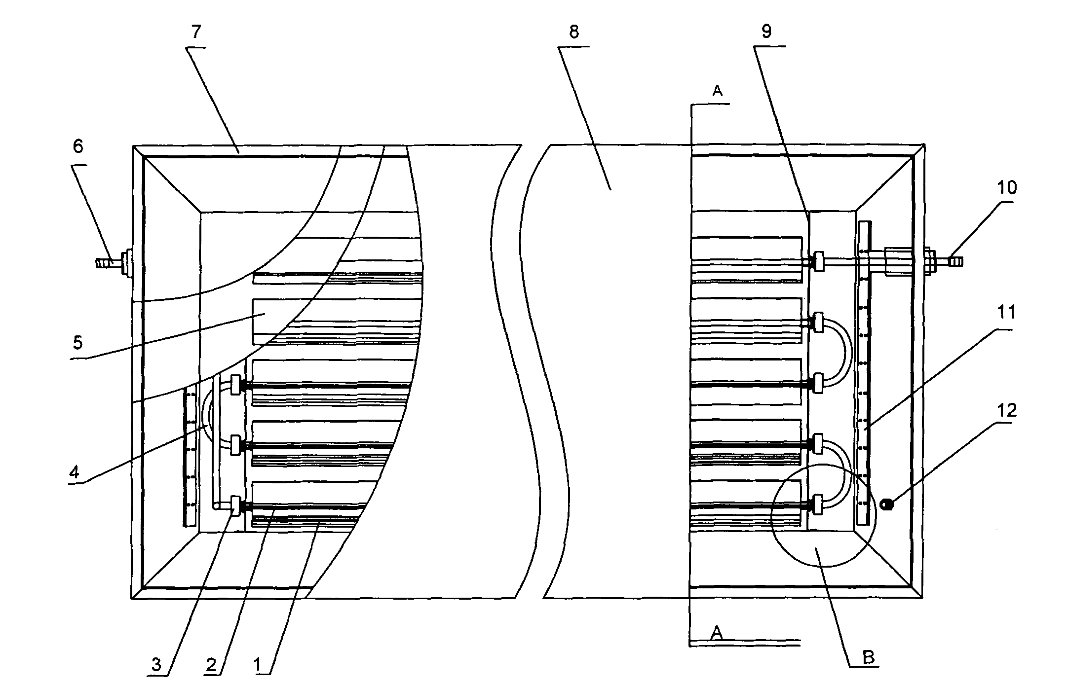 Flat-plate paraboloidal solar light-condensing and heat-collecting device