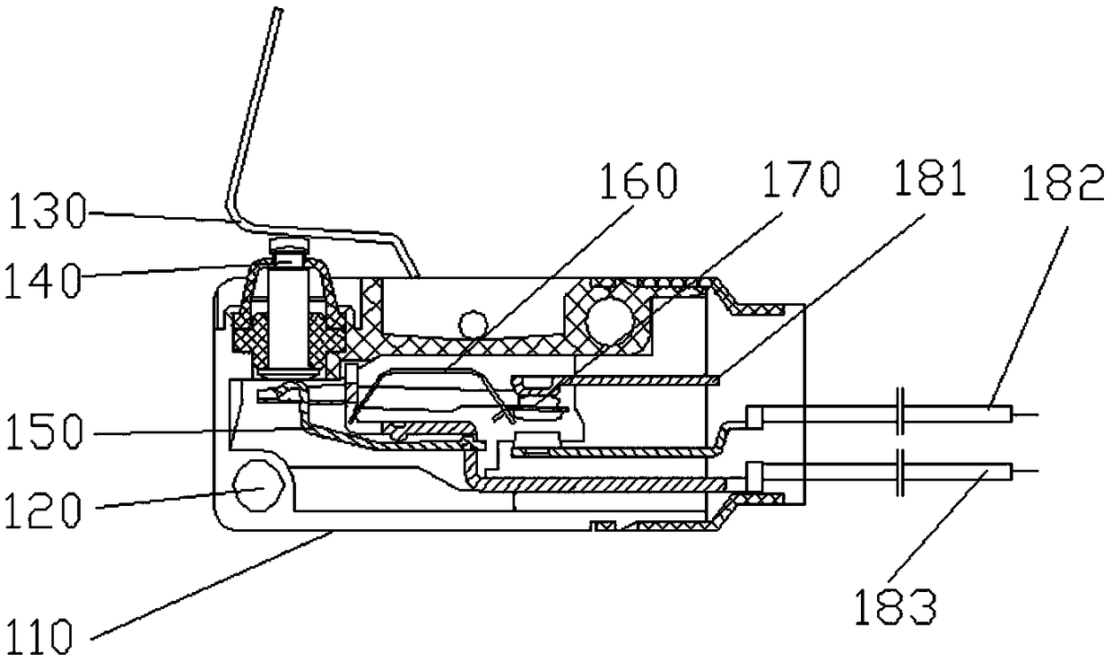 Testing device for service life of switching elements