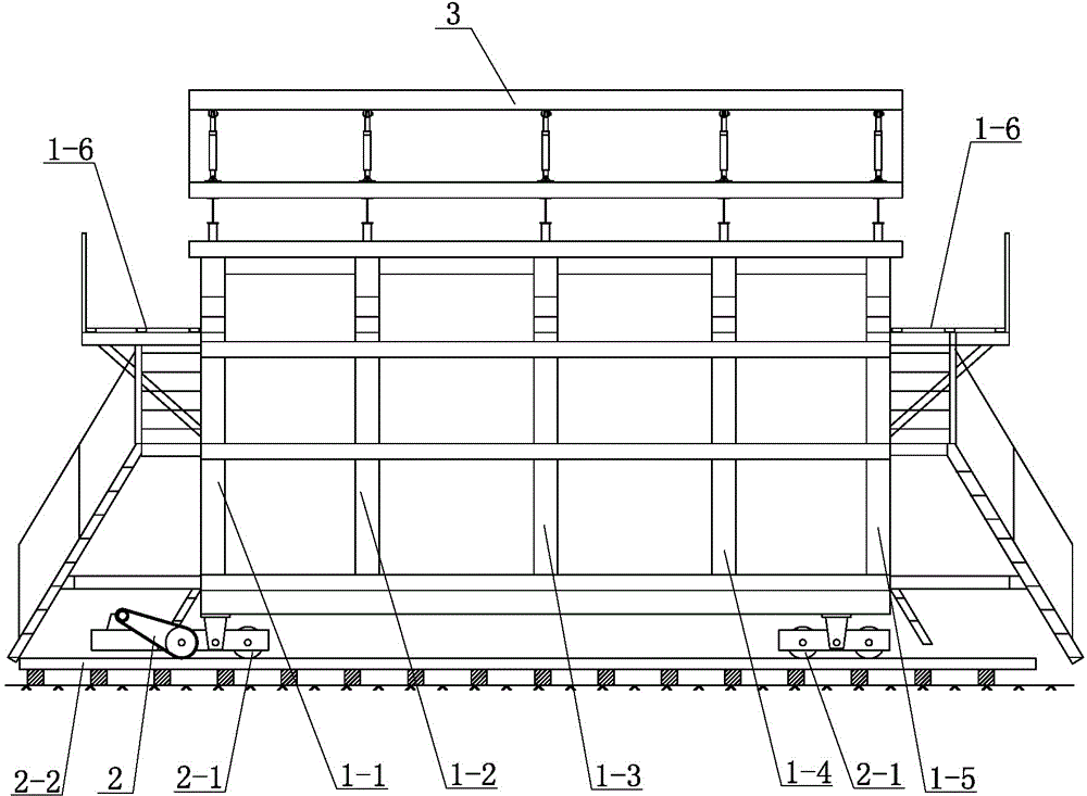 Continuous operation rolling over docking type tunnel lining formwork trolley