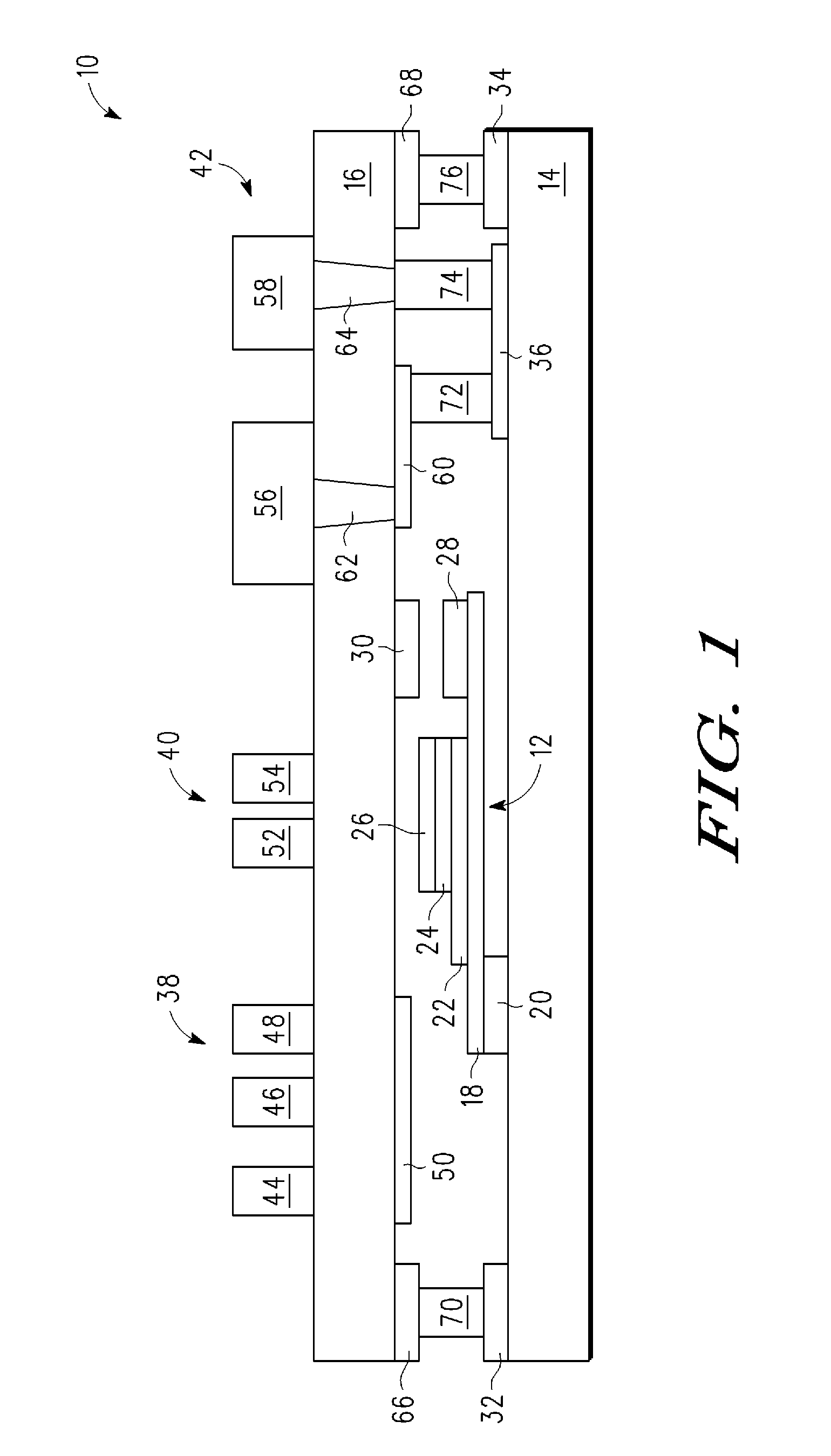 Self-poling piezoelectric MEMS device