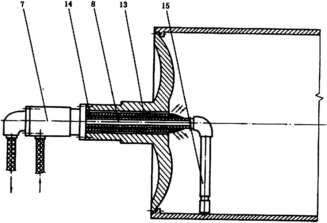 Novel siphon type drainage device for cooling cylinder