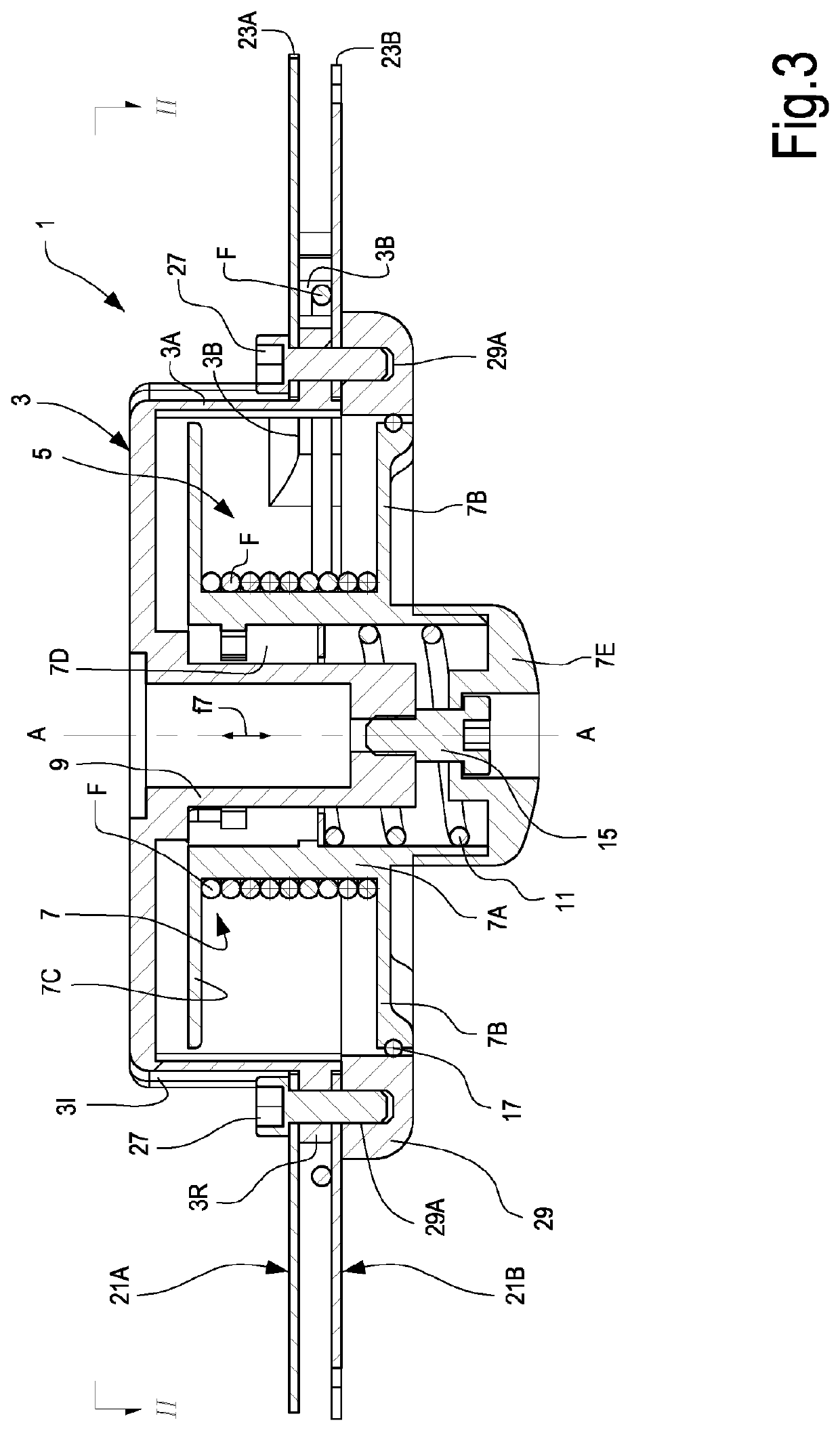 Line-type grass cutting head with cutting blade