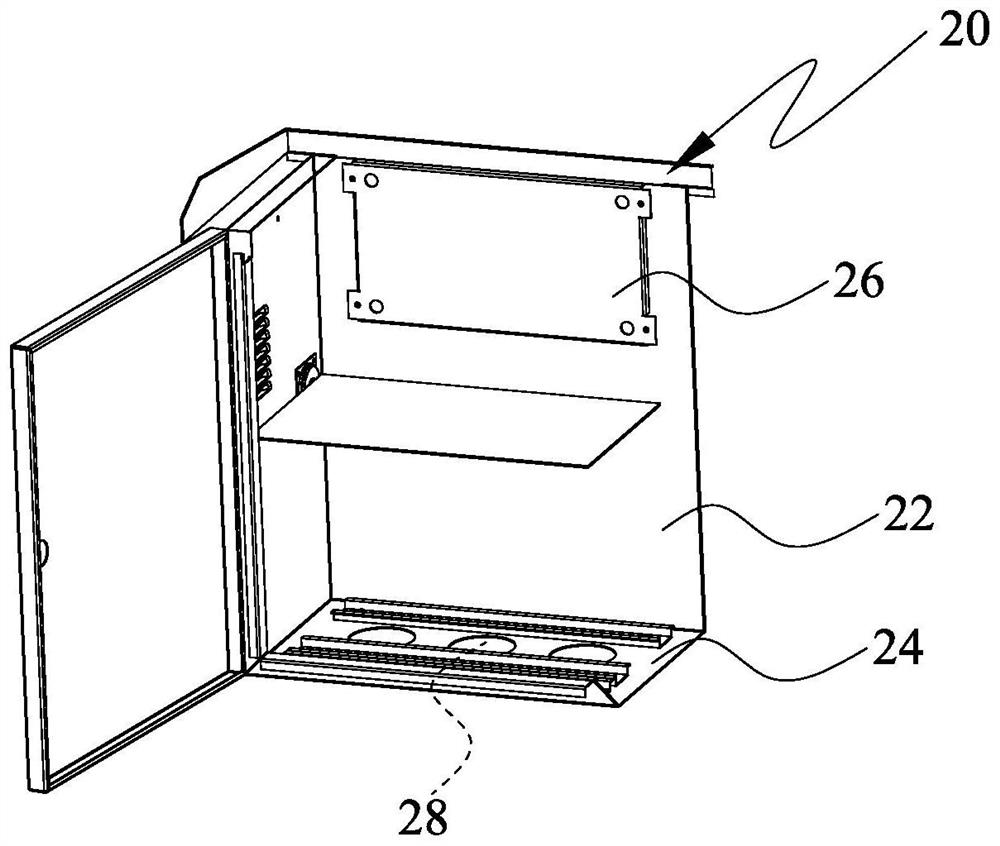 Layered power distribution cabinet