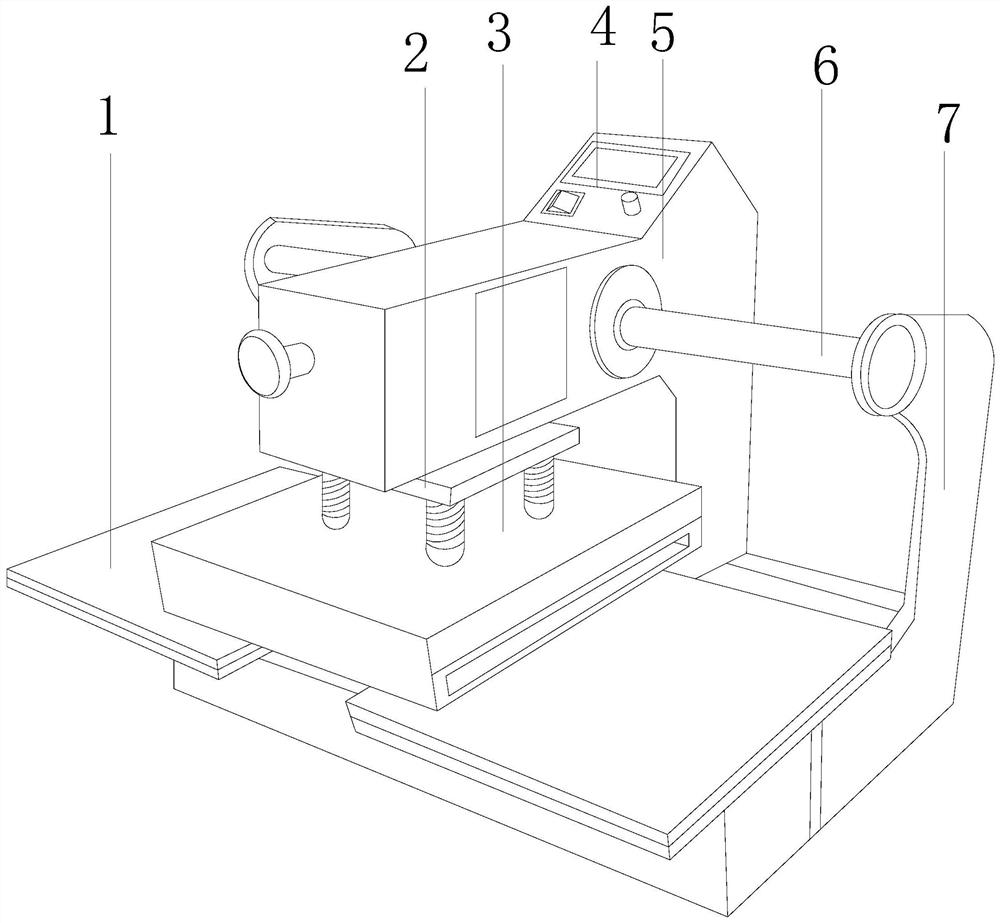 A new type of automatic hot labeling machine