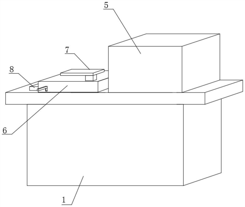 Shirt processing cutting bed and adjusting method thereof