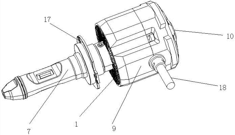 Heat conducting-radiating automobile headlamp made of novel energy material