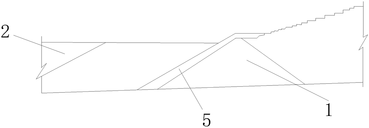 Method for constructing tailings pond