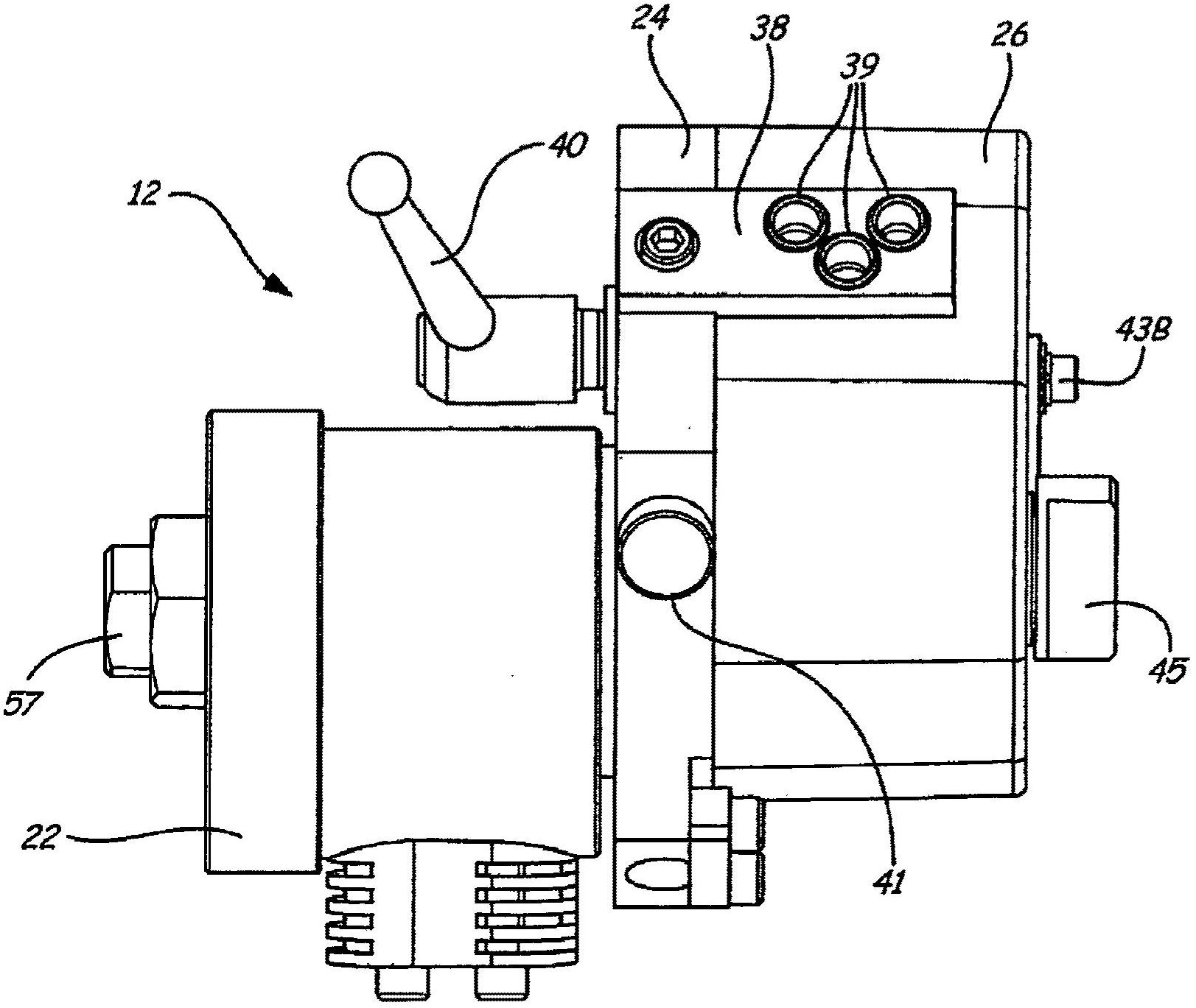 Cutter blade head for fiber roving chopper