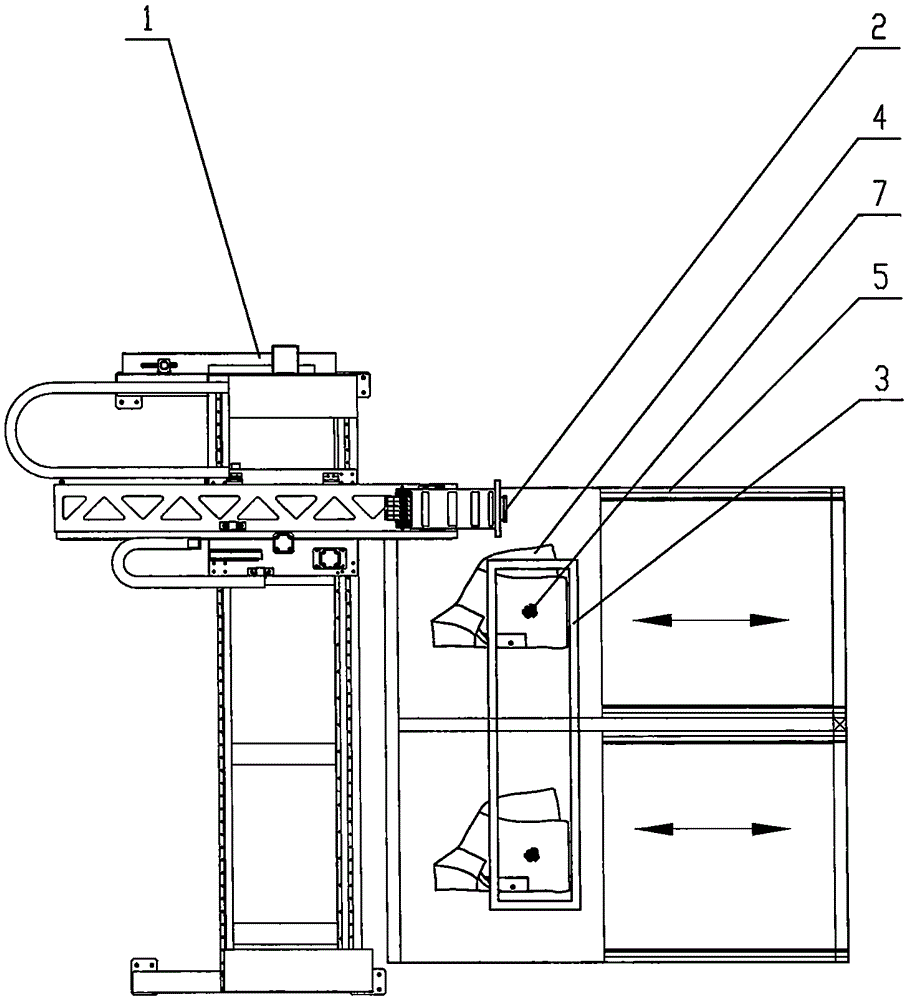 Equipment and method for coating surfaces of objects with three-dimensional patterns