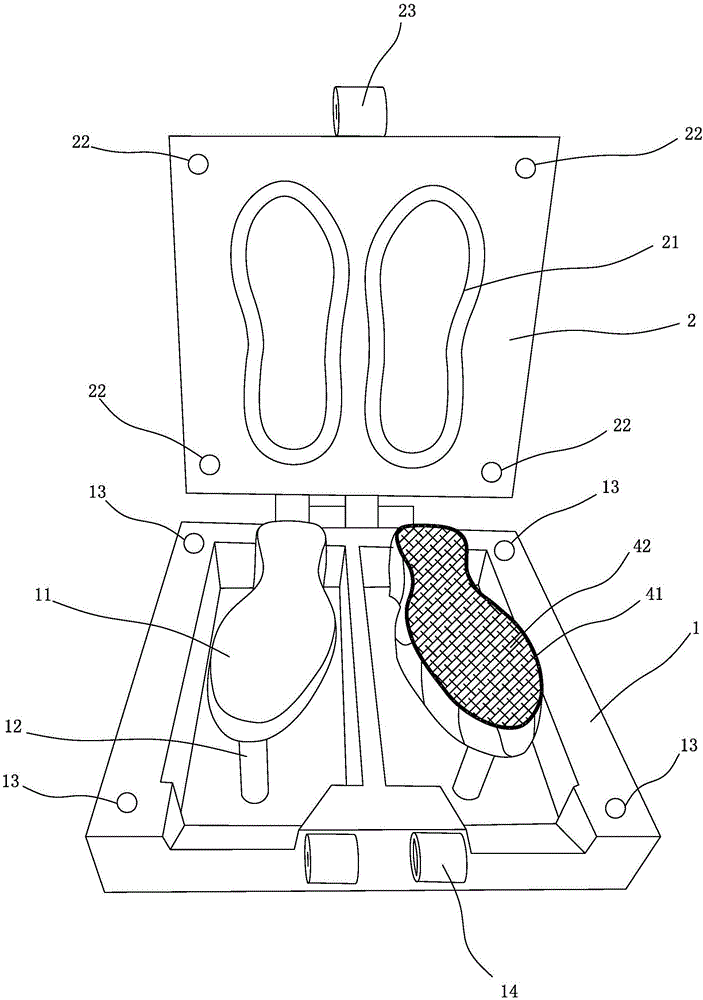 Rubber sole injection mold and injection molding method