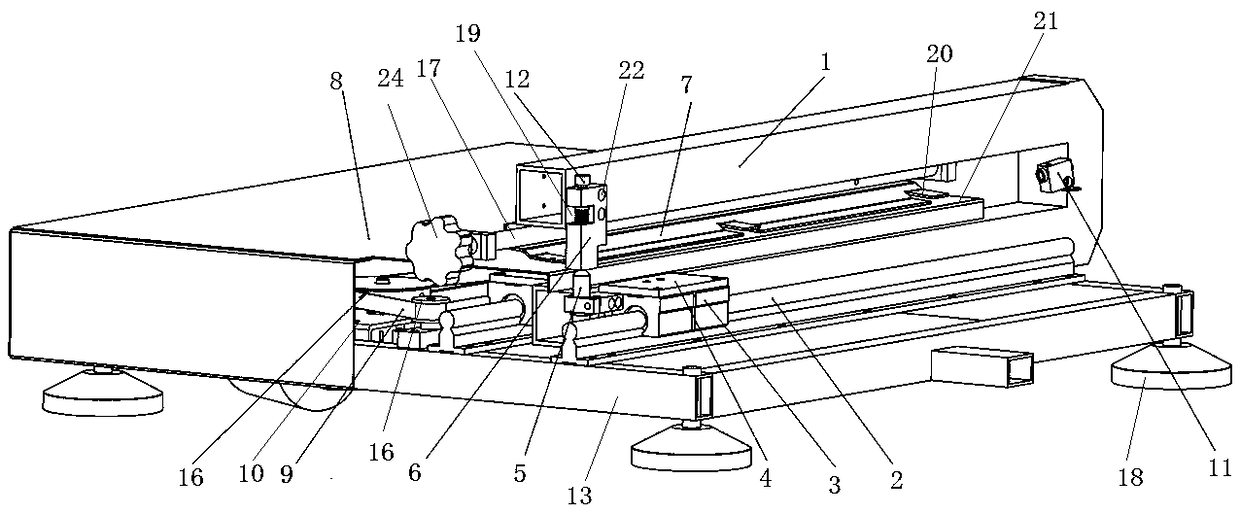 Photo album scratching machine and scratching method