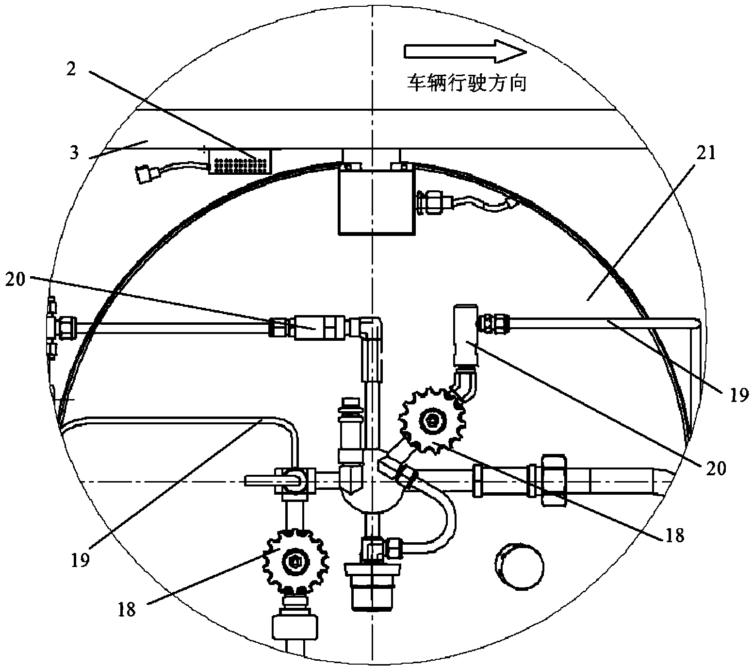 Gas leakage alarming system for LNG (Liquefied Natural Gas) heavy truck