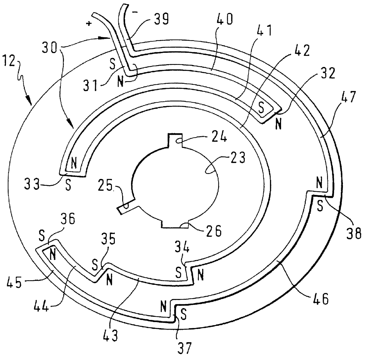 Drive device for a movable part that can be displaced between end positions in a vehicle and method for the production thereof