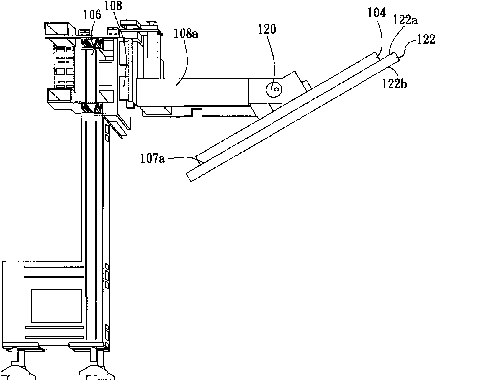 Turning device for turning plate body and turning method