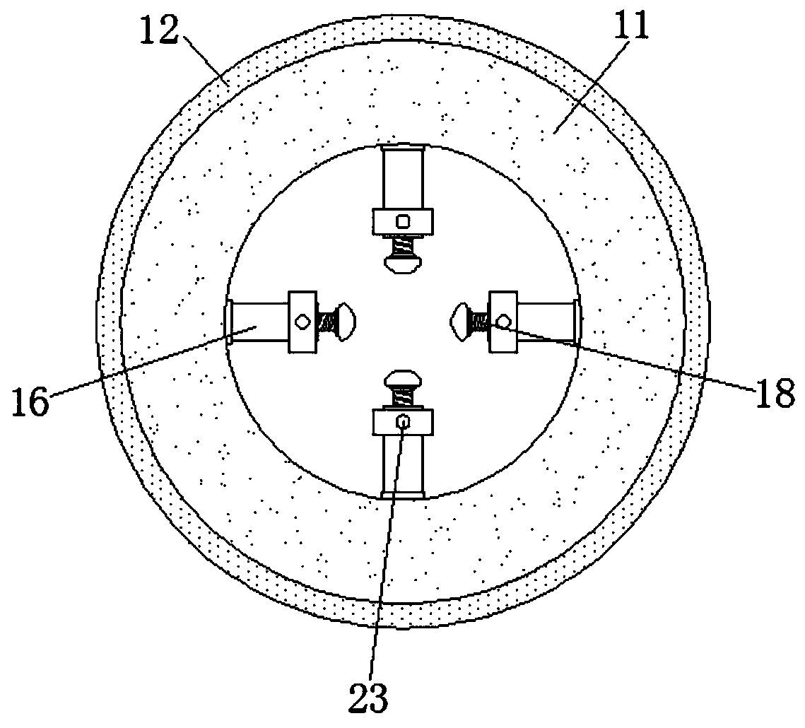 Chemotherapy puncture positioning device capable of adjusting positioning distance