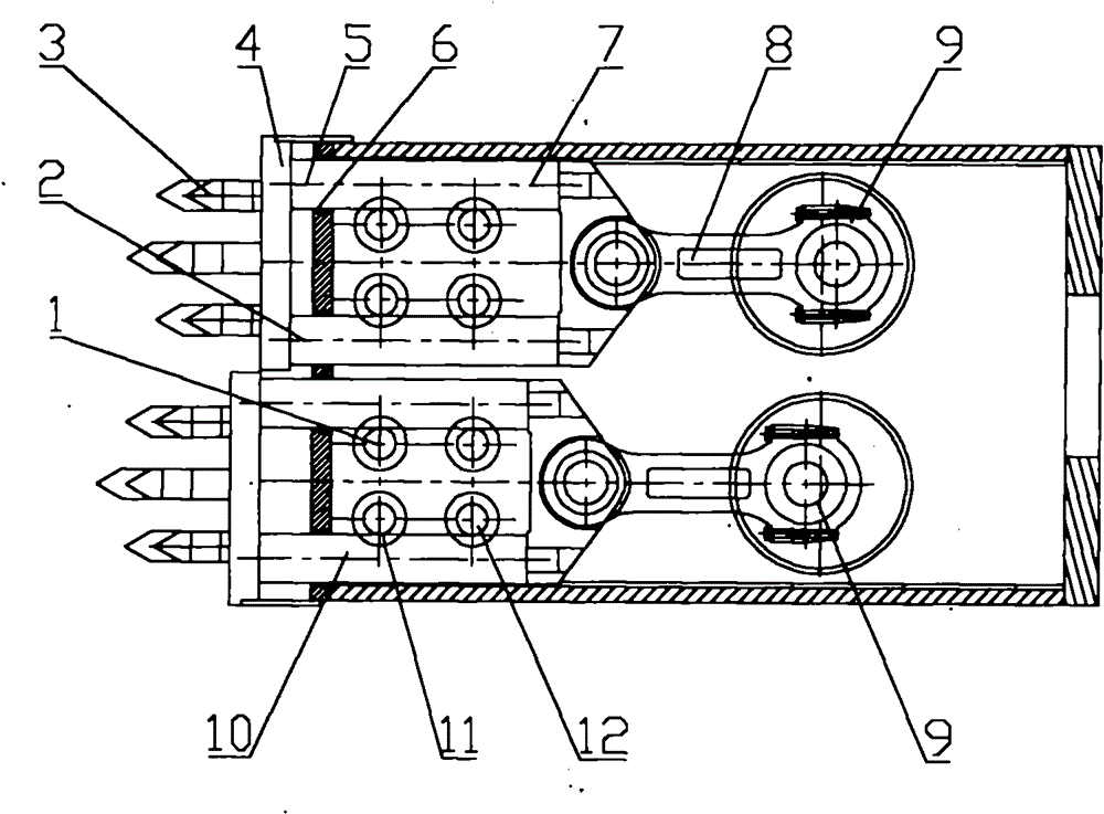 Impact head strengthening and centralizing method by using dual back recesses and impact head strengthening and centralizing device by using dual back recesses for applying the method