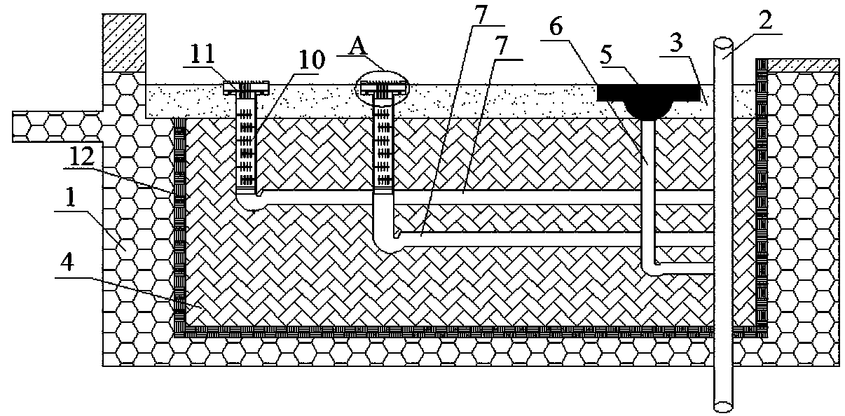 Caisson type toilet cement foaming backfilling integral waterproof anti-blocking structure