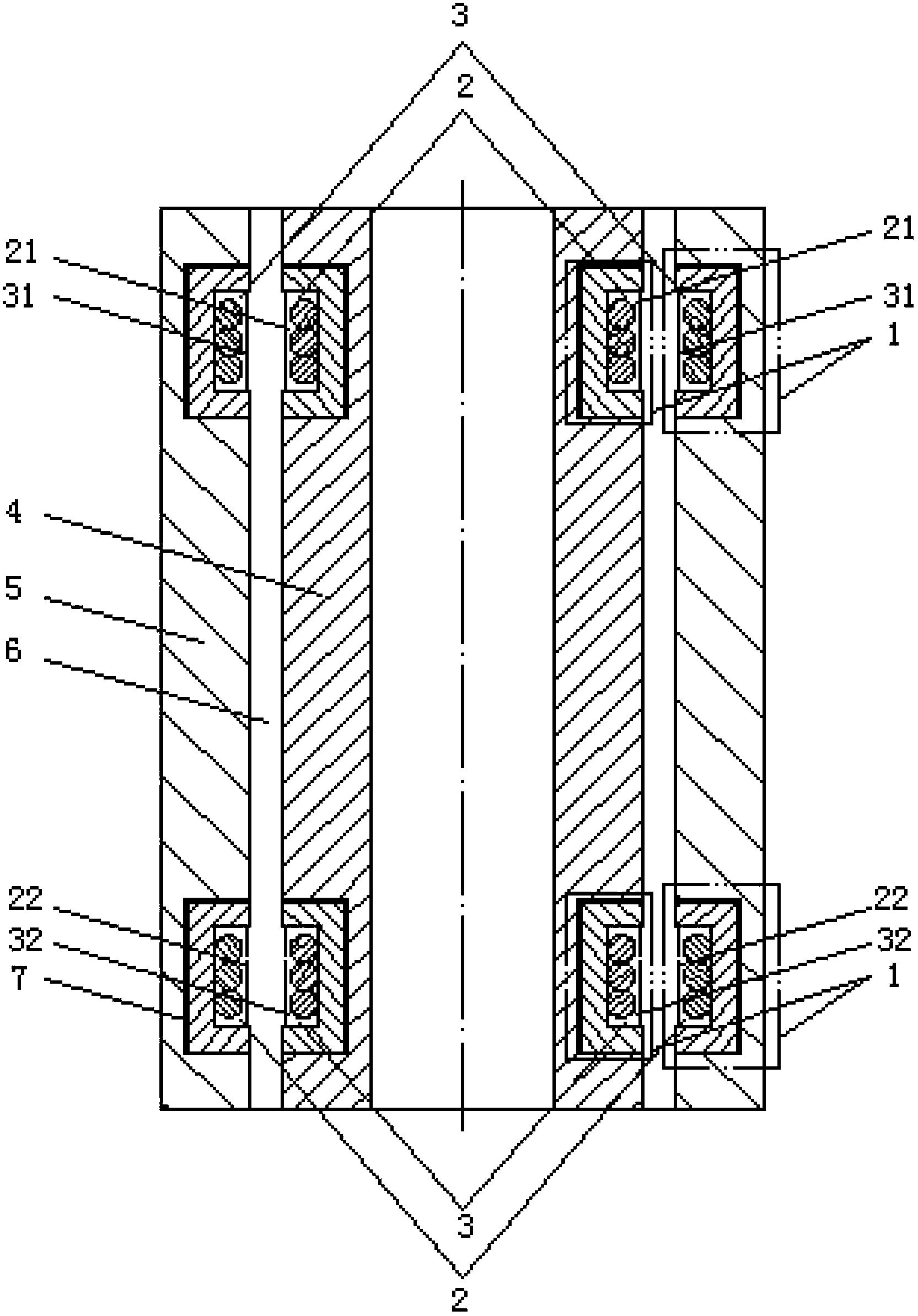 Wireless two-way transmission device for signals between main shaft and movable sleeve in underground rotary steering drilling tool