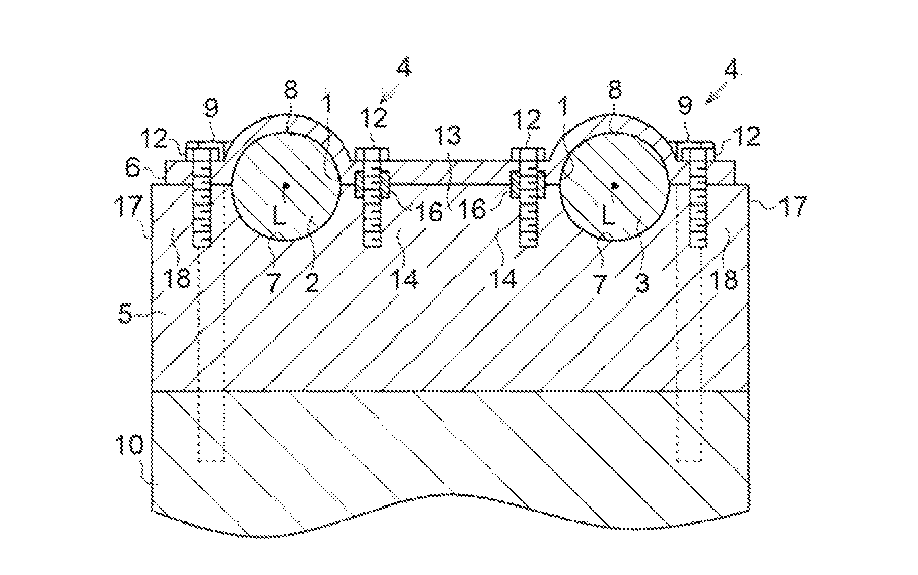 Camshaft bearing structure