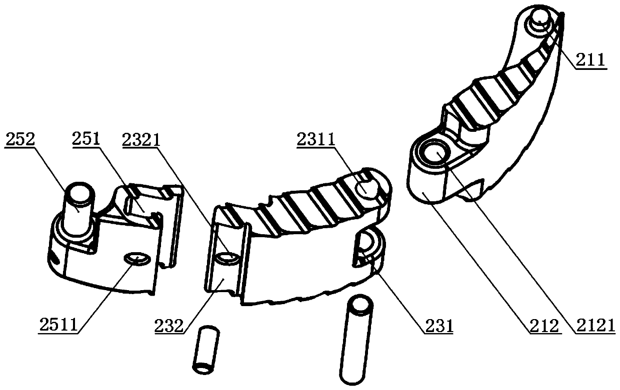 Fusion device with adjustable bone graft space