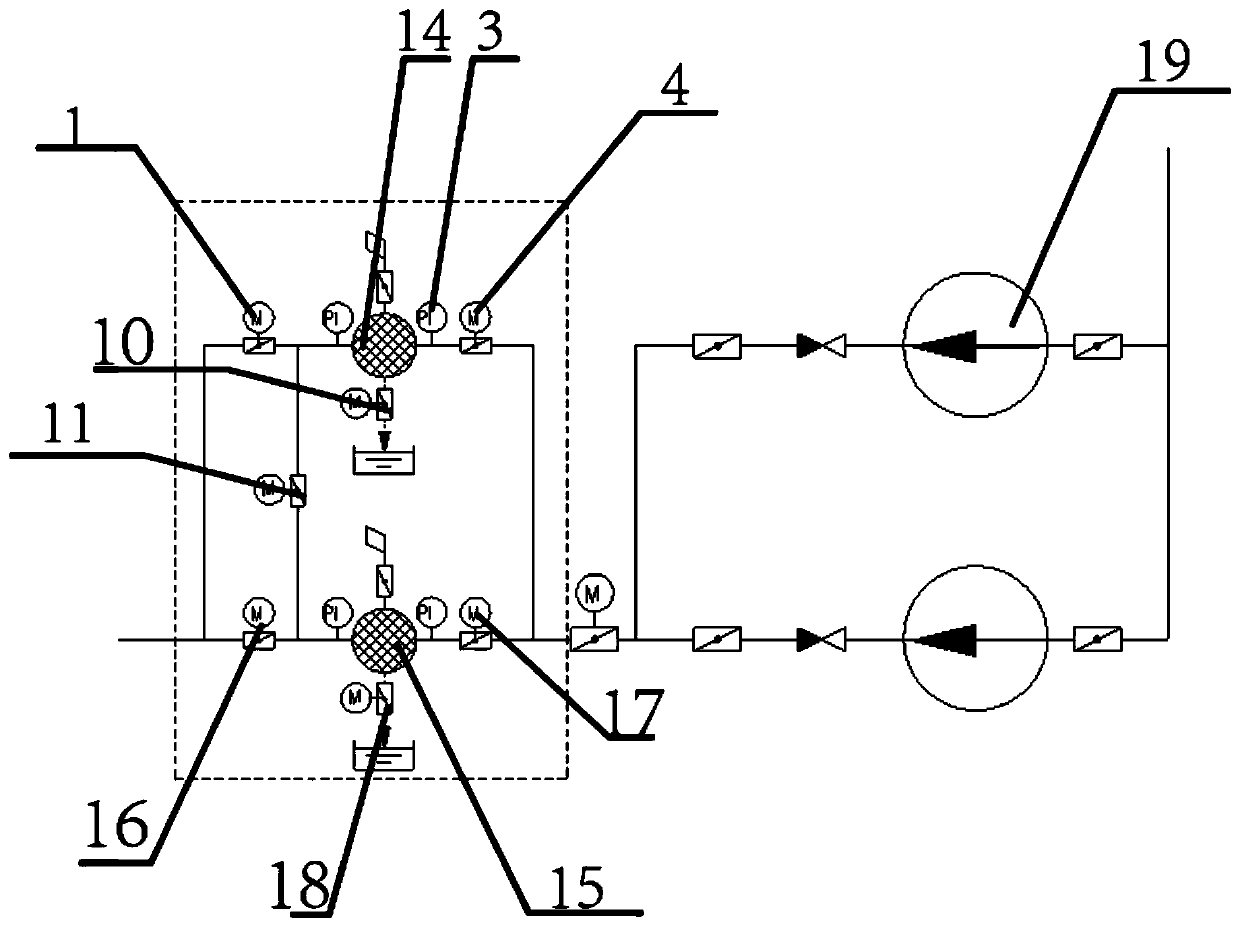 Low-temperature multi-effect seawater desalination device novel spray system