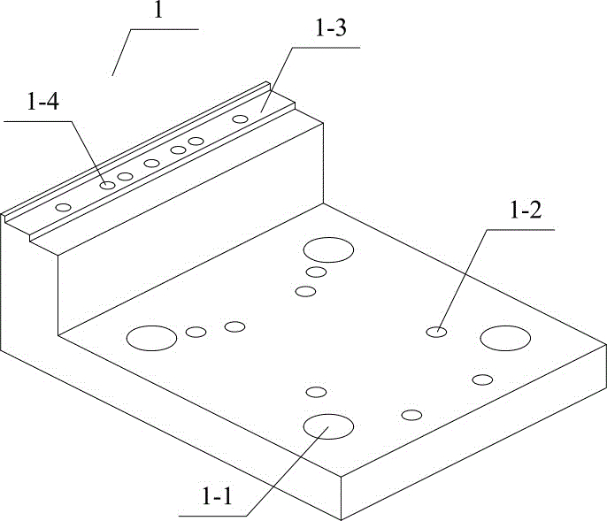 Precise piezoelectric stick-slip linear motor with asymmetric structure and driving method thereof