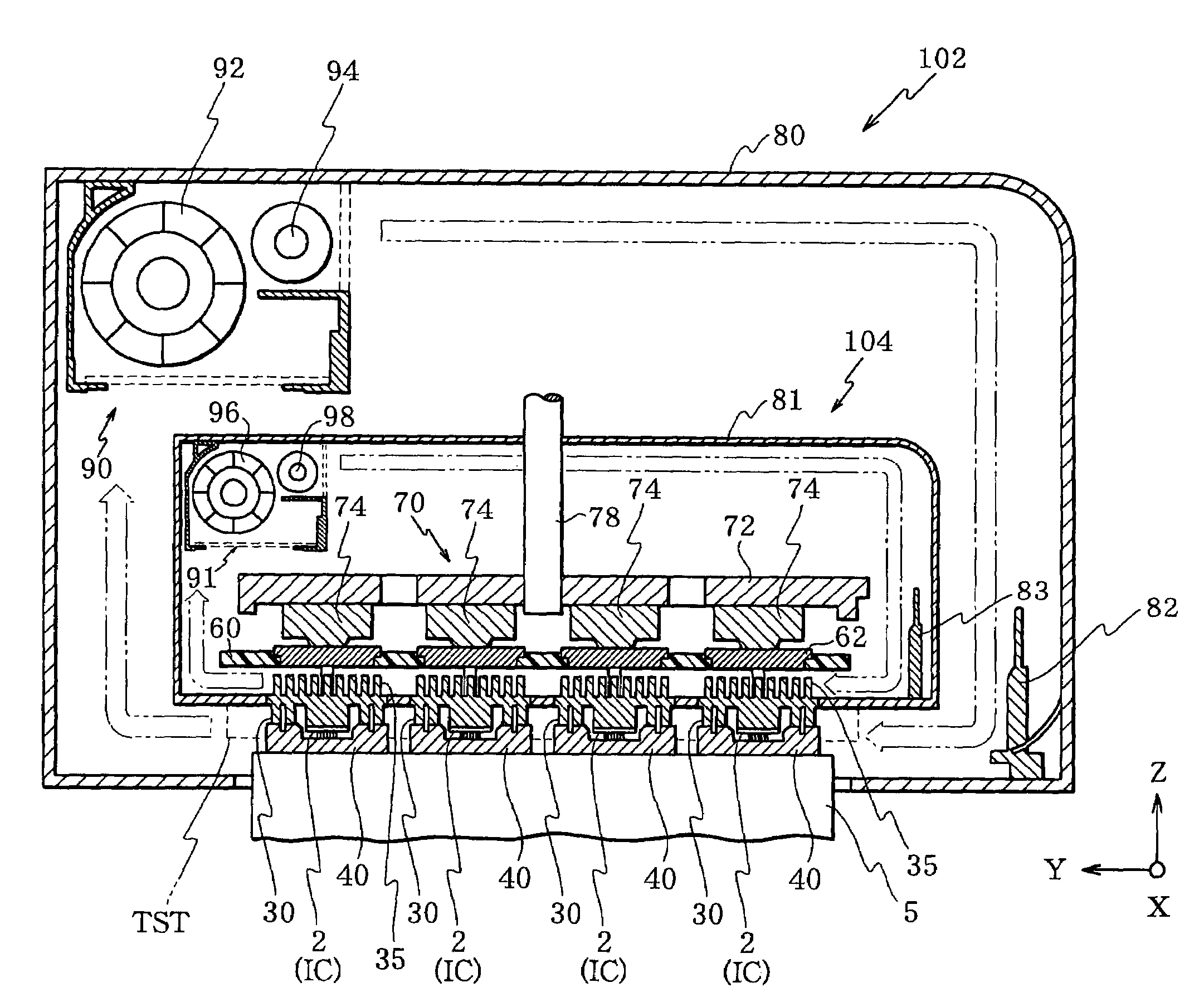 Apparatus for handling electronic components and method for controlling temperature of electronic components