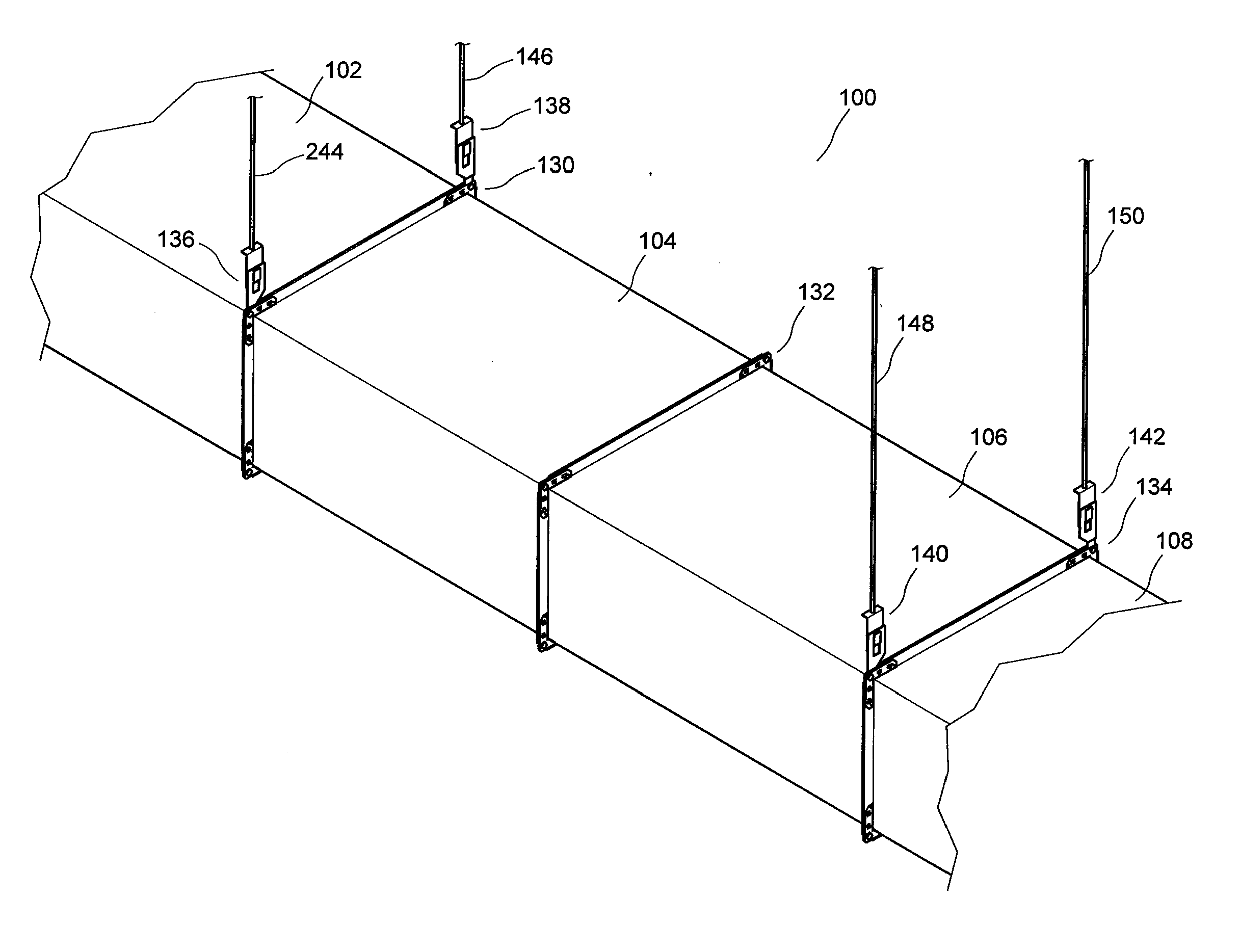 Method and apparatus for suspending duct by inserted corner members