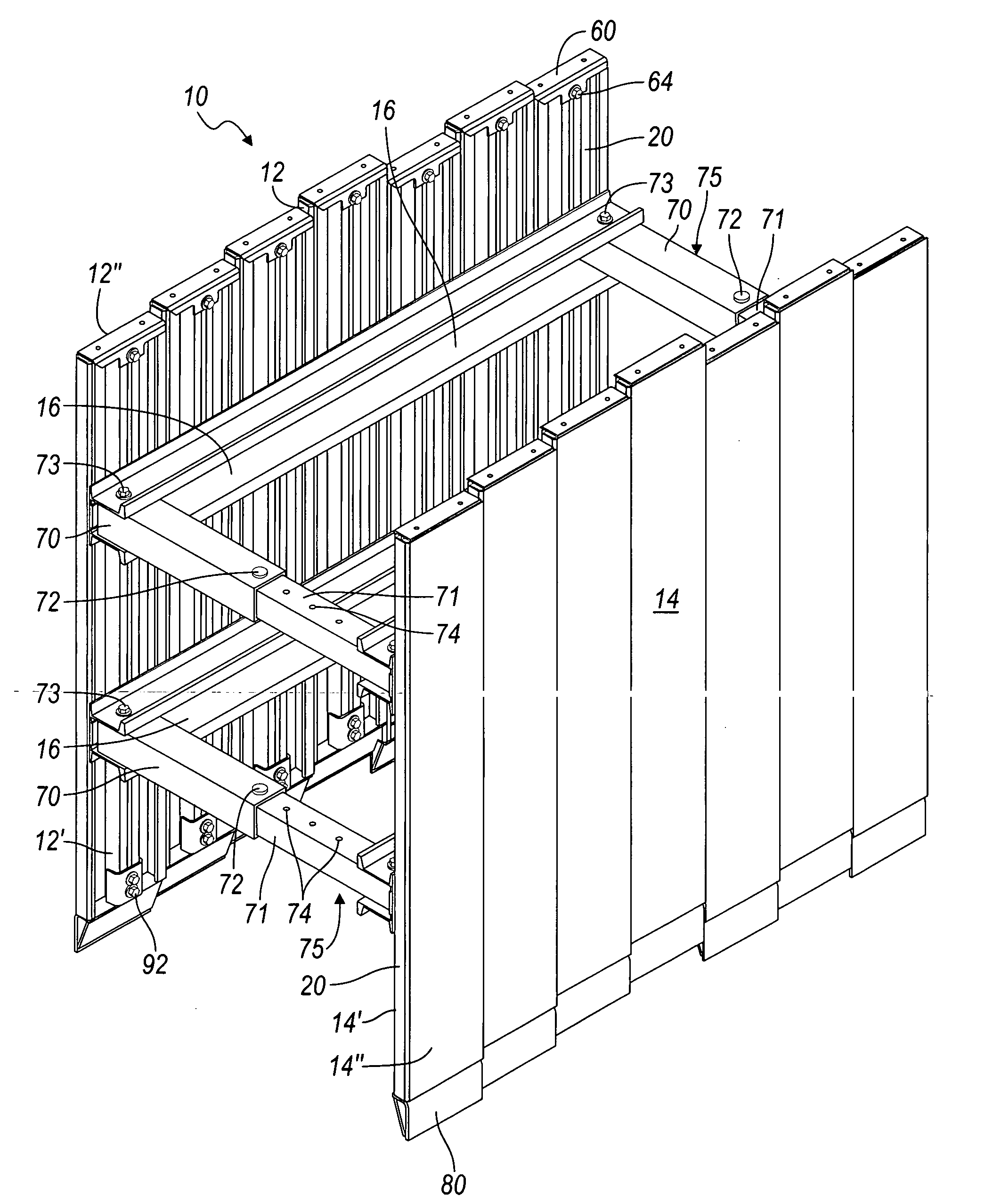 Trench shield with adjustable vertical panels