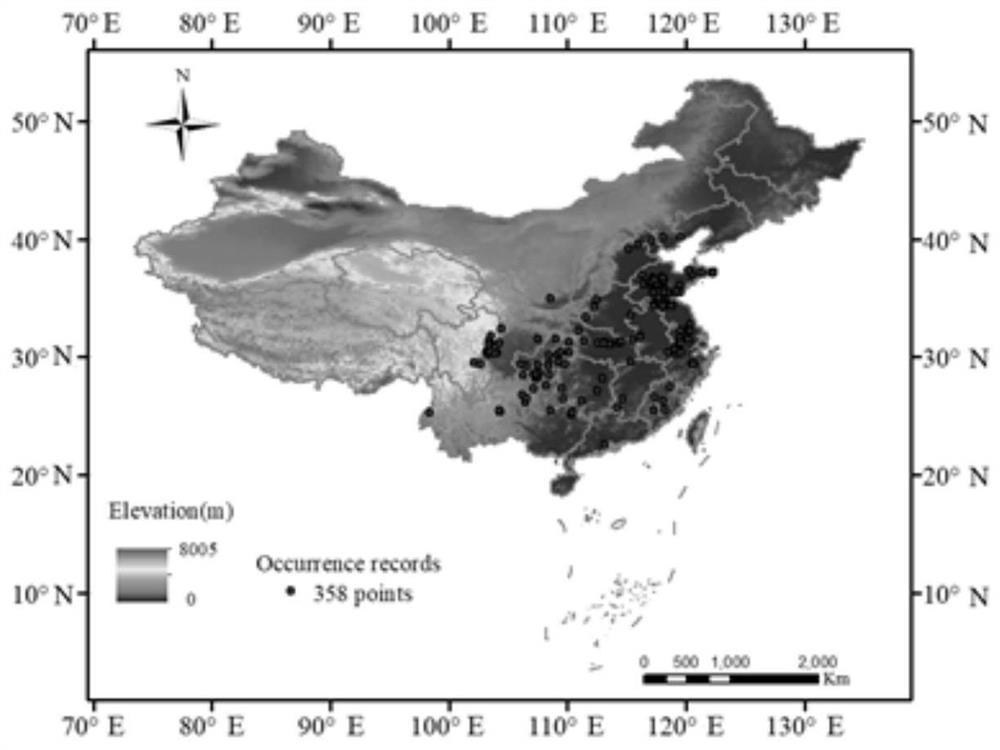 Method for predicting proper habitat of ginkgo fruit forest based on climate and soil factors