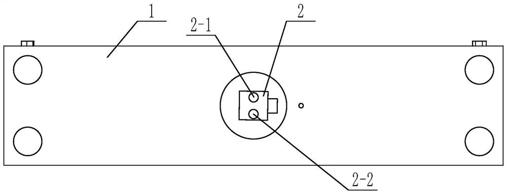 Fluid Universal Compliant and Force Sensing Hands for Robots