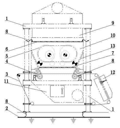 Technique and device for dry formation of low basis weight fluff pulp and capable of eliminating electrostatic flocculation