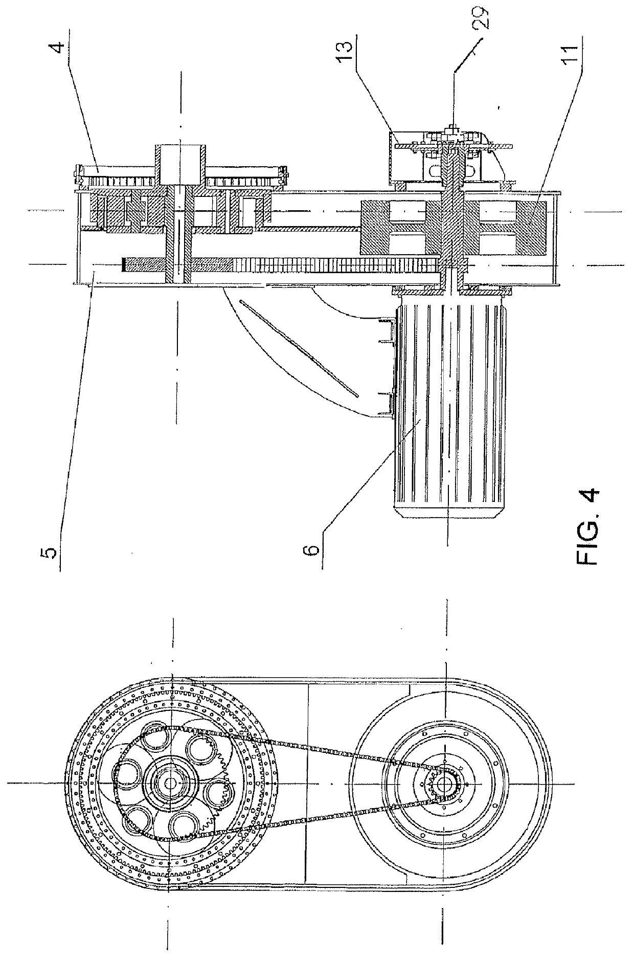 Wind turbine with compensated motor torque