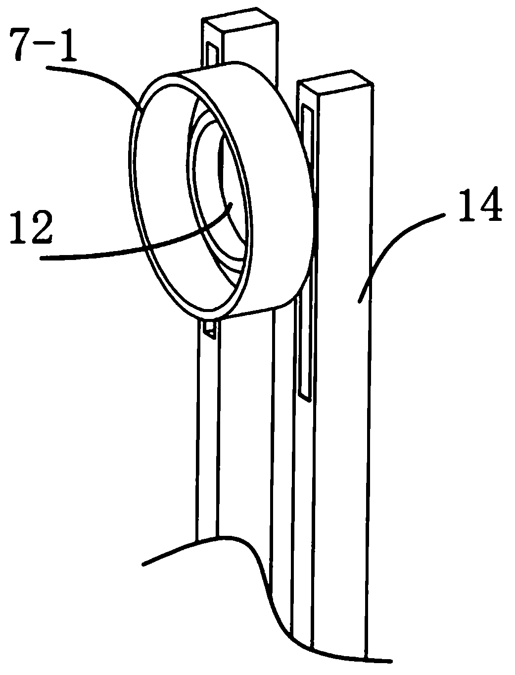 Quality detection device of seamless steel pipe and detection method