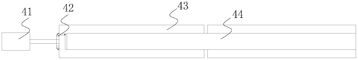 A textile processing device with graded transmission line and balanced counterweight