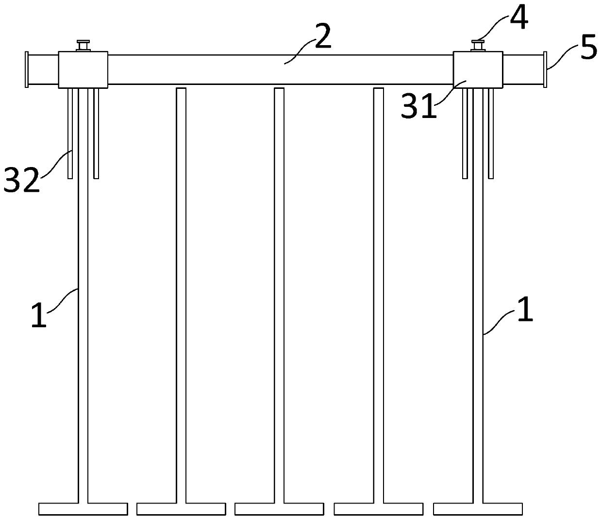 T row tilting prevention device and T row tilting prevention method