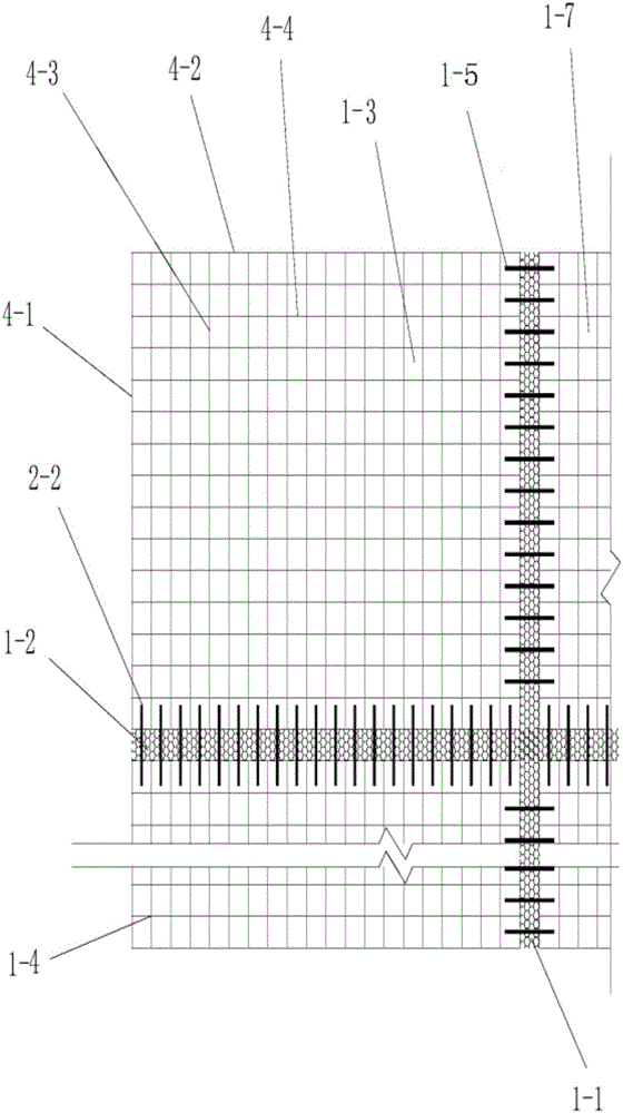 Pavement structure for traffic road