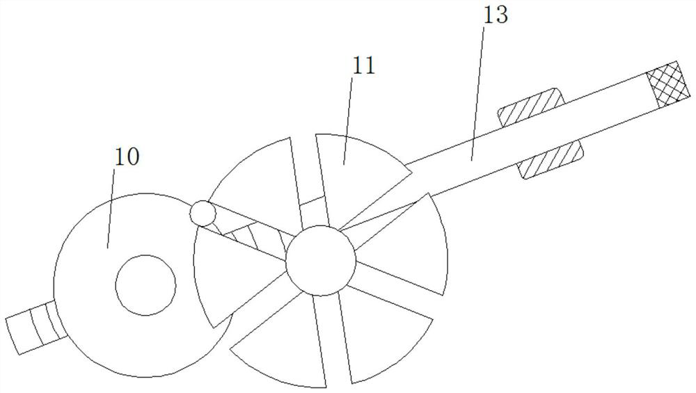 Automatic quenching and stopping device for surface quenching of metal mold