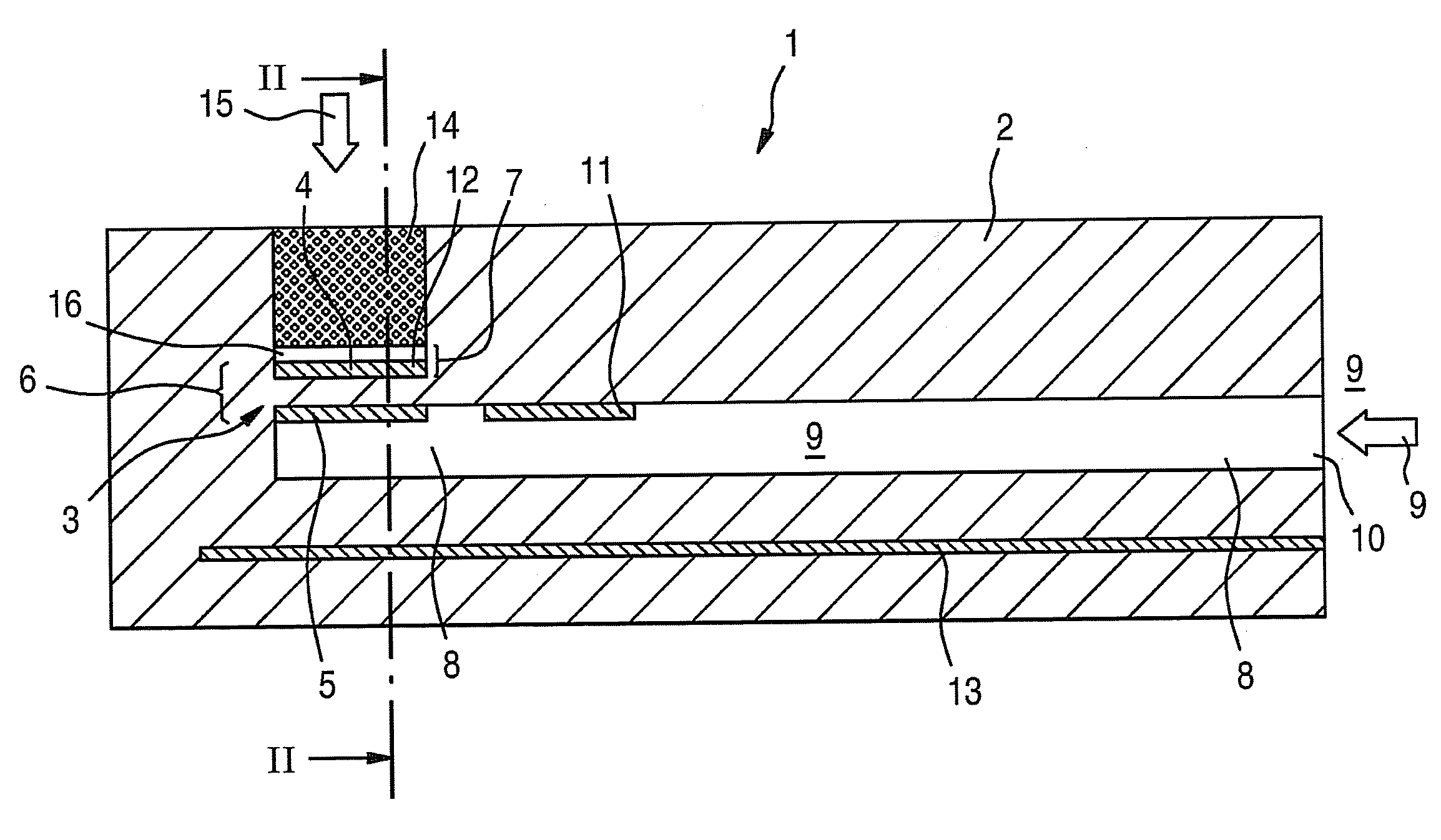 Solid-electrolyte gas sensor element, including a pump cell and a reference gas channel