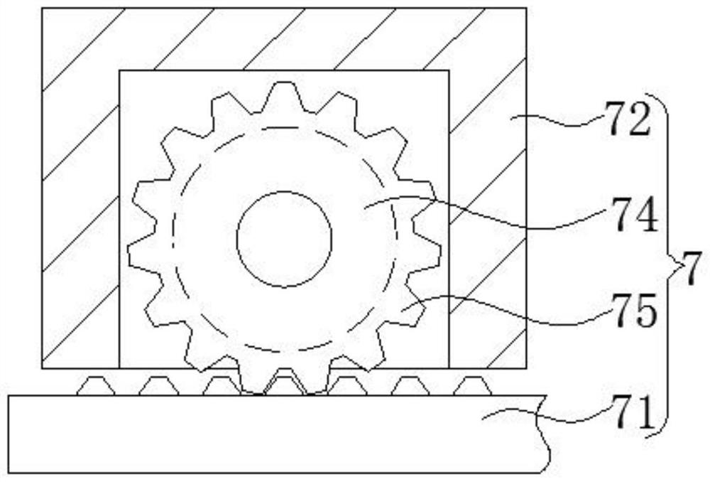 A kind of sliding track deployable solar panel