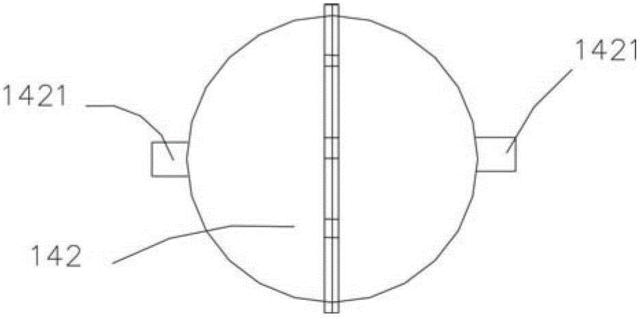 A pulping method of a soybean milk machine provided with an inner crushing cup