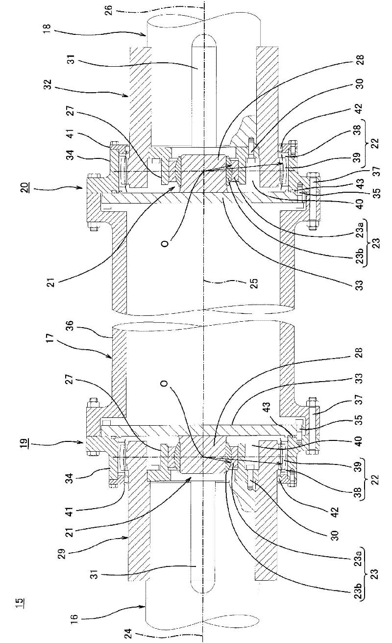 Flexible coupling structure and ship thruster device with same