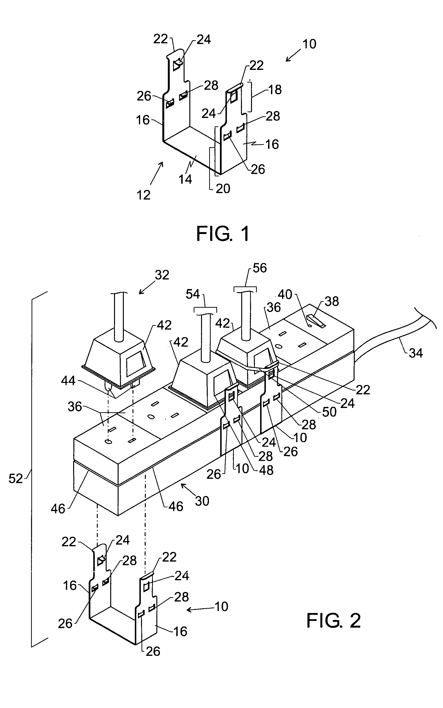 Cable plug retention clip