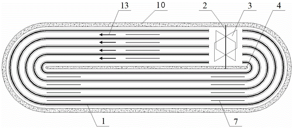 Raceway pond microalgae reactor for realizing frequency-division uniform distribution of sunlight by utilizing nano light guide plates