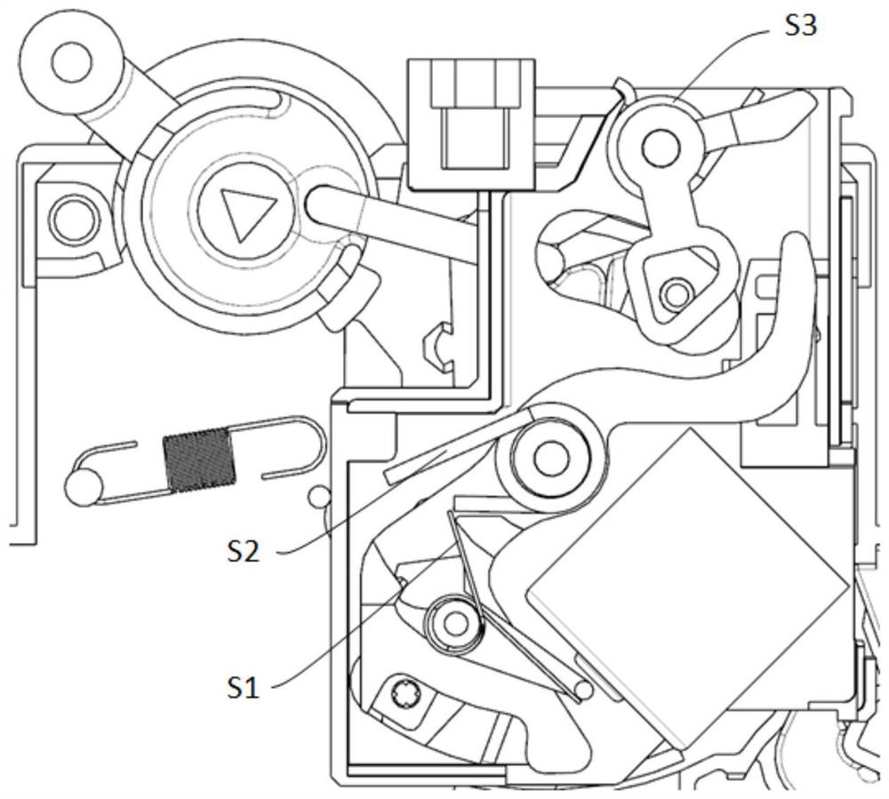 Auxiliary tripping unit of circuit breaker