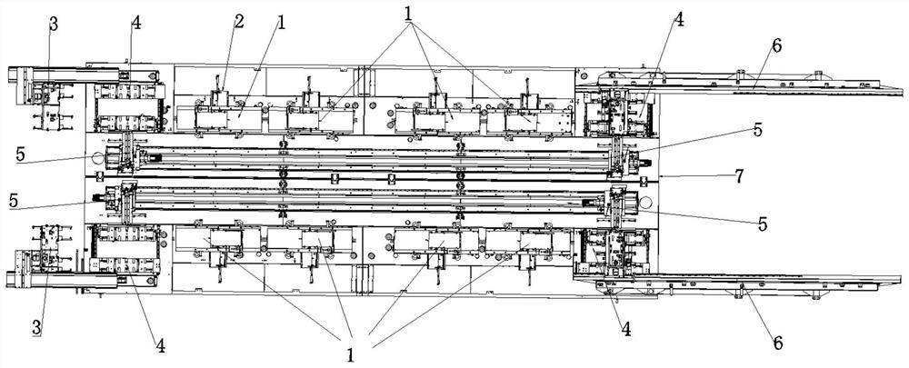 Hot press and product feeding and discharging method