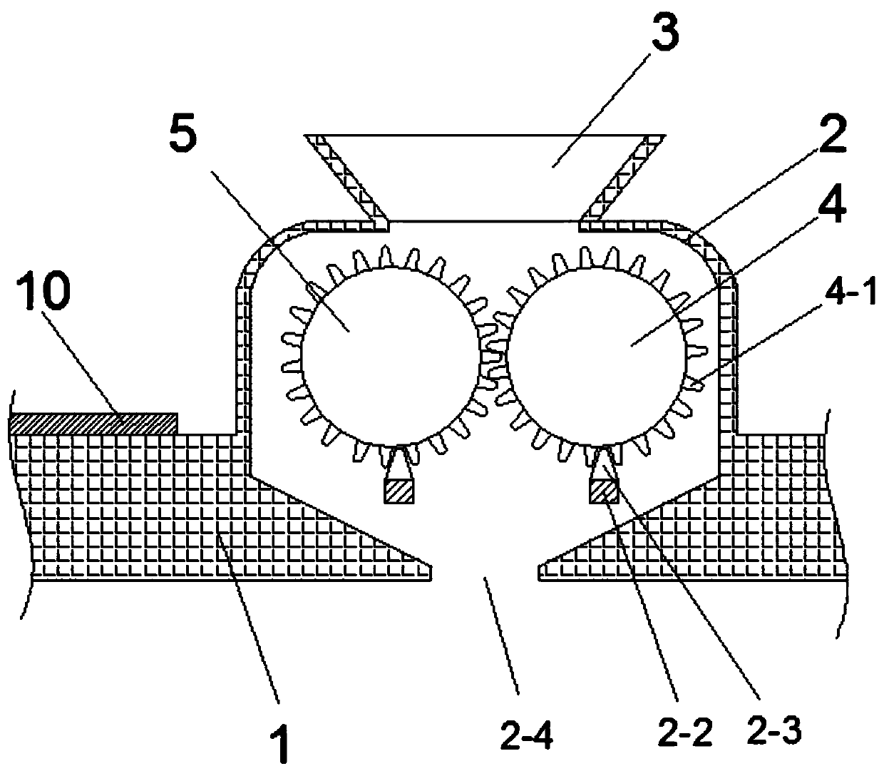 Flexible crushing equipment for waste asphalt mixture