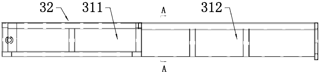 Anti-clogging device and garbage compression station with the same